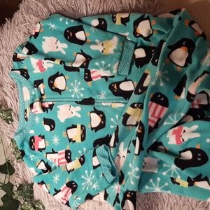 Carters 2T pajamas